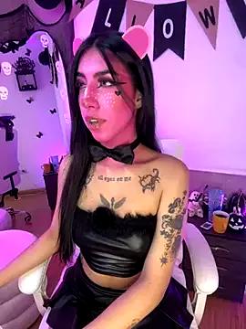 Freechat Kendramillerr_1 on StripChat
