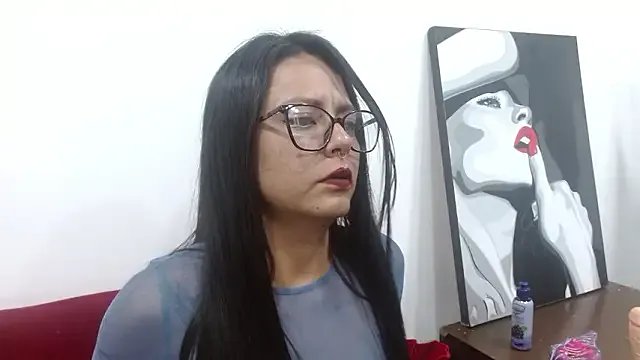 KiaraBlack_01 — SQUIRT