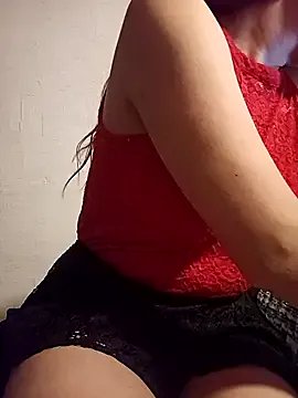 KITTEN-10 on StripChat