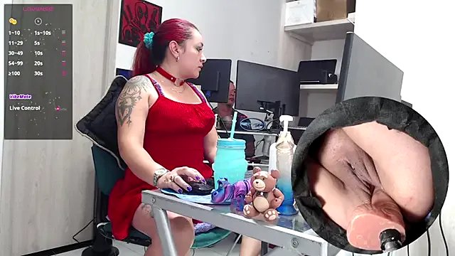 Freechat kyobiker on StripChat