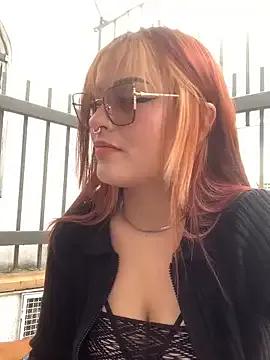 Freechat LaiaPink_ on StripChat