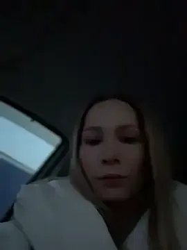 LavenderHot on StripChat