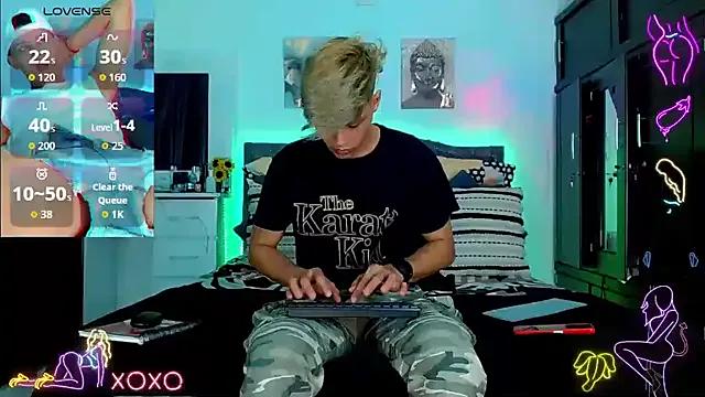 Freechat Liamscott_ on StripChat