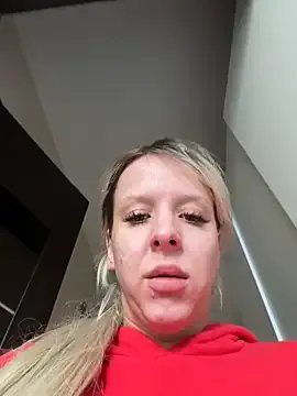 LikaCat — Naked masturbate 