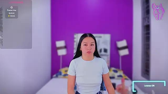 Group Lila_Pinky on StripChat