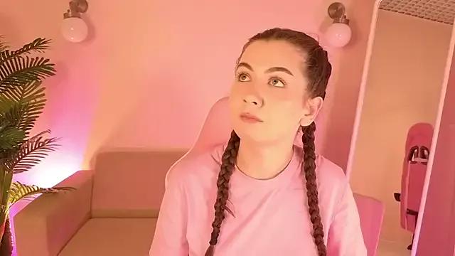 Private LiliaCrown on StripChat