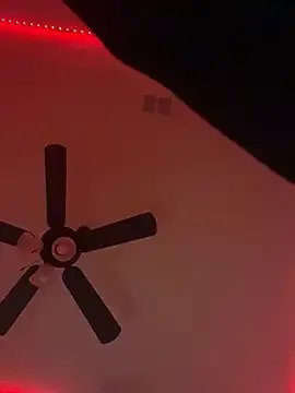 loveluna8 on StripChat