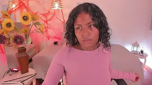 Freechat Lucie_Harper on StripChat