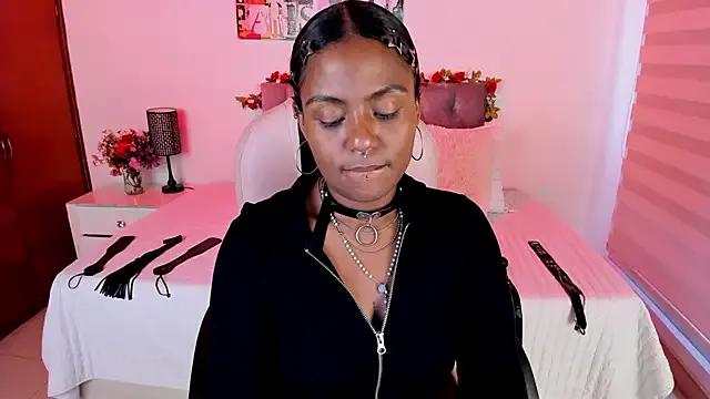 Freechat Lucie_Harper on StripChat