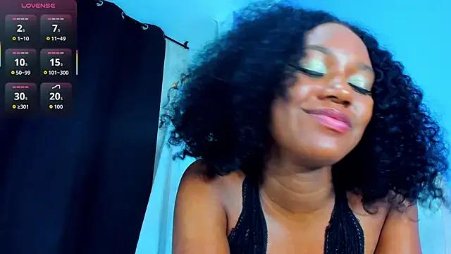 Freechat MAILYN_ER on StripChat