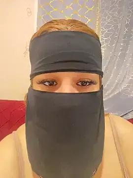 Freechat mari_layali on StripChat