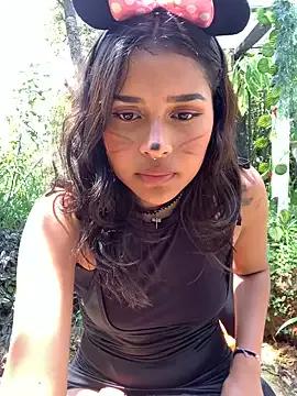 Freechat Mariangel_11 on StripChat