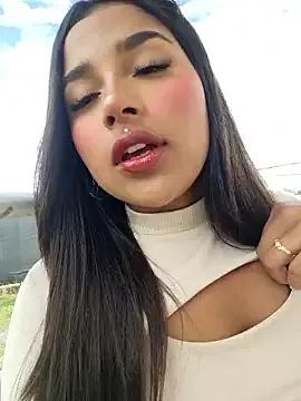 Freechat Mariangel_11 on StripChat