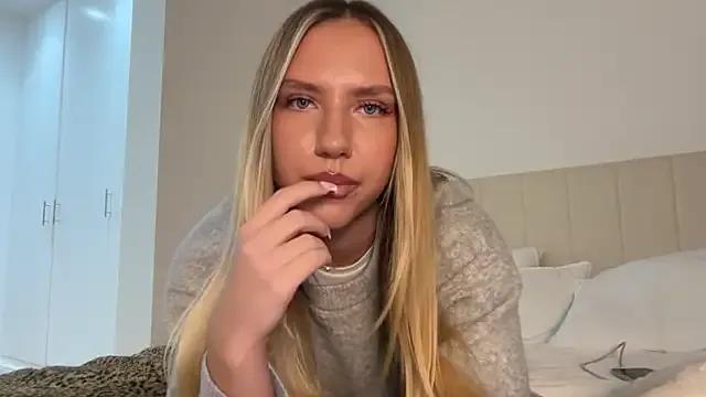 mariareevx on StripChat