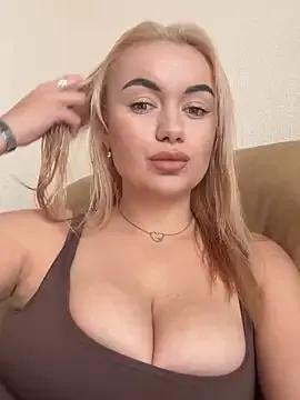 Maya_Willis on StripChat 