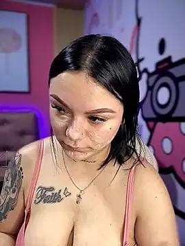 Freechat Megaan__More on StripChat