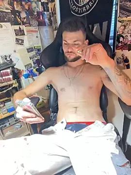 Mexxwell69 on StripChat 