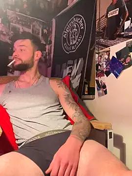 Mexxwell69 on StripChat 