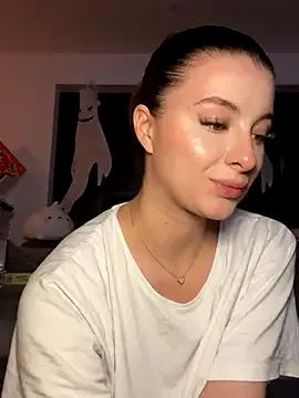 Mia-Minou on StripChat