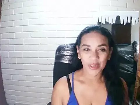 MiiaVelasquez on StripChat