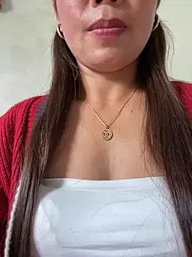 StripChat Milky-milk is Freechat Milky-milk — please help me make money to buy medicin