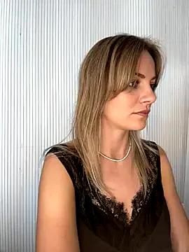 Freechat Milla__one on StripChat