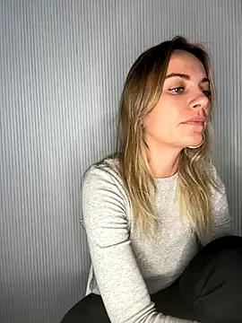 Freechat Milla__one on StripChat