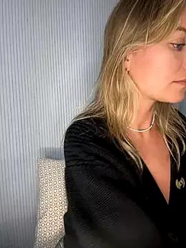 Freechat Milla__one on StripChat