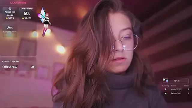 Freechat milly_kenner on StripChat