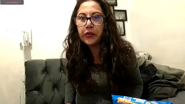 MirandaLatinaLovely — TETAS