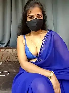 Misss-julli on StripChat 