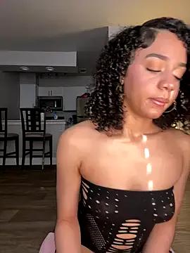 Freechat mixedbabygigi on StripChat