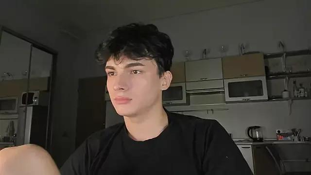 Freechat mystic_evan on StripChat