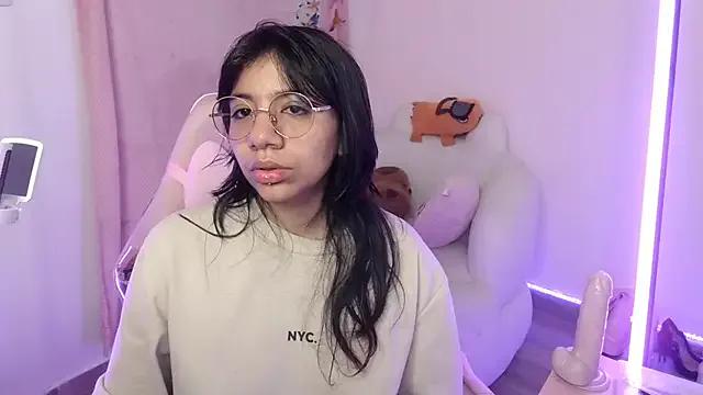 Freechat Nami_usagi on StripChat