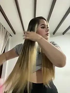 Freechat natashasweet on StripChat