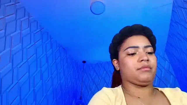 NicolleTaylor on StripChat