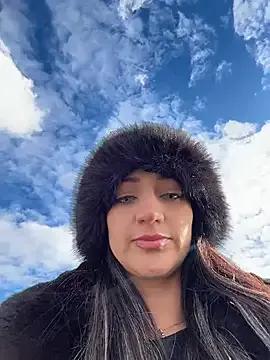 StripChat Ninabigtitied is Freechat Ninabigtitied — Tits out + oil