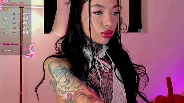 Freechat NinaVall on StripChat