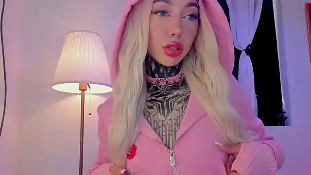 StripChat NinaVall is Freechat NinaVall — Squirt Riding the Dildo Front