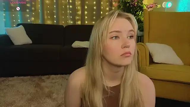 Freechat OraBIood on StripChat