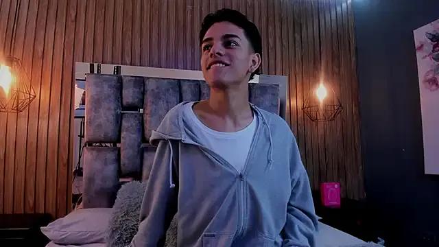 Private owen__johnson on StripChat