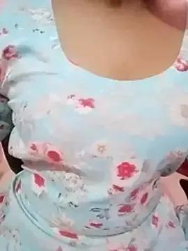 pari_rani7 on StripChat