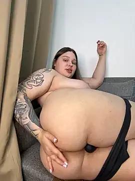 Freechat perfect_sweety_girl on StripChat