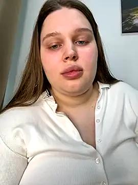 Freechat perfect_sweety_girl on StripChat