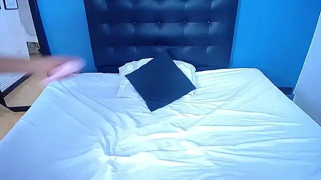 StripChat pervert_tiny_girl is Freechat pervert_tiny_girl — mega squir