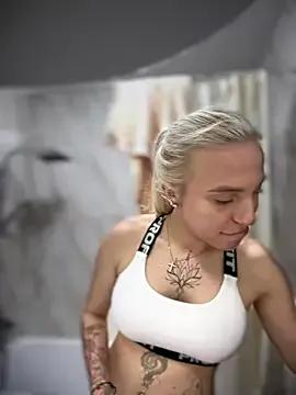 pinkstar_ on StripChat