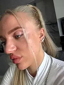 pinkstar_ on StripChat