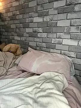 StripChat Poppy_frankie is Freechat Poppy_frankie — 5min titty flash