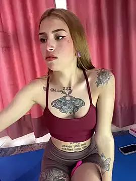 Freechat PrettyAshley_ on StripChat