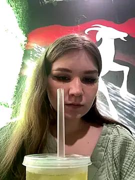 Freechat PumaShyXD on StripChat